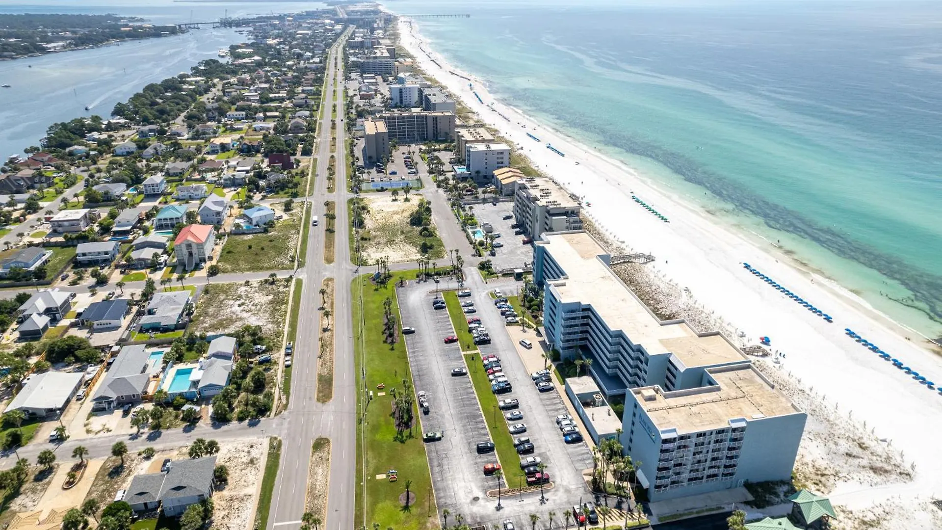 Apartment Pelican Beach 2011- By Holiday Isle Properties Destin