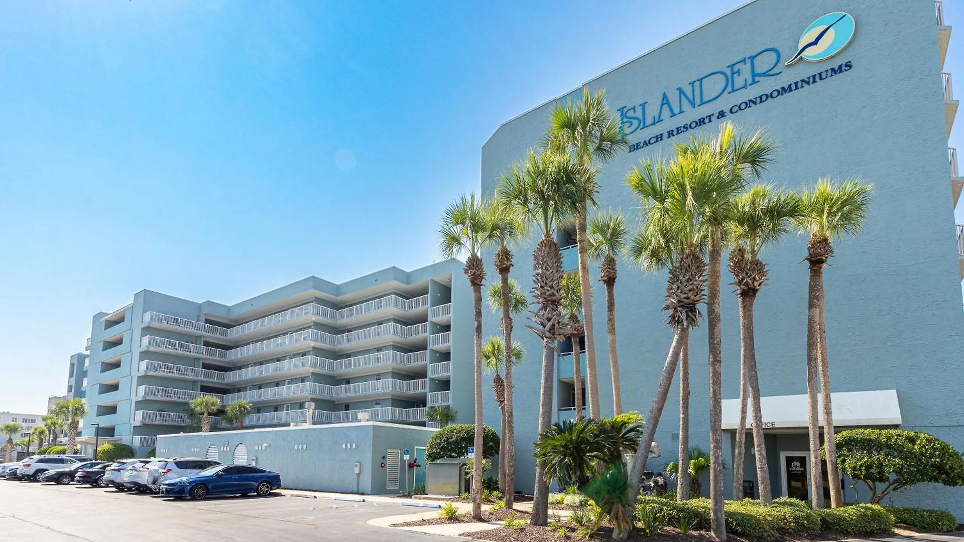 Pelican Beach 2011- By Holiday Isle Properties Destin Apartment