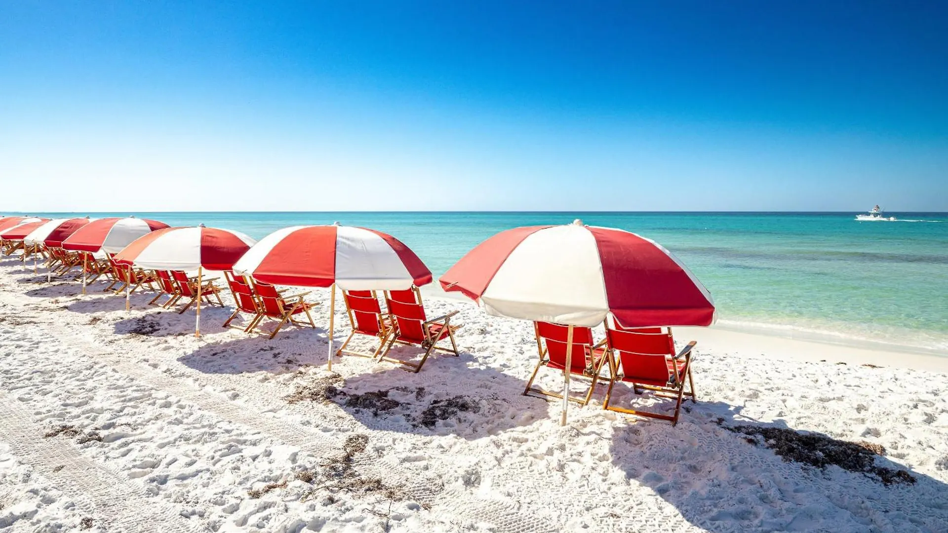 Pelican Beach 2011- By Holiday Isle Properties Destin Apartment