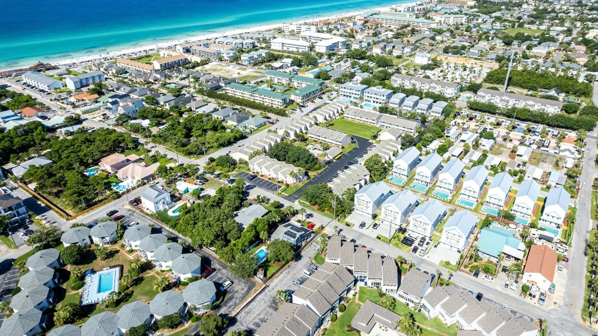 Apartment Pelican Beach 2011- By Holiday Isle Properties Destin
